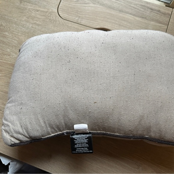 Cuddl Duds “Stay Cozy” lumbar throw pillow - Picture 4 of 6